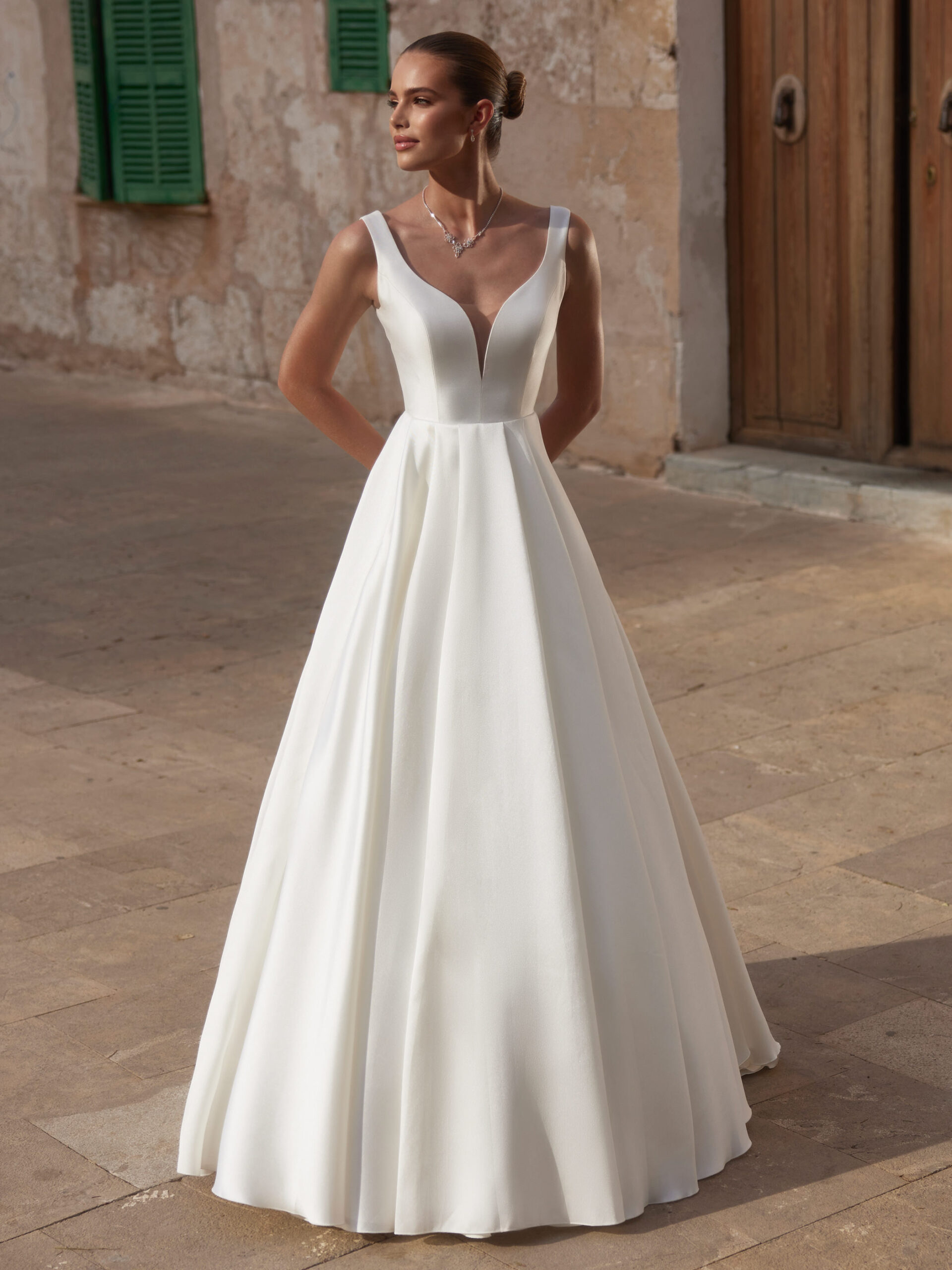 Bianco-Evento-bridal-dress-Idalia-(5) 2